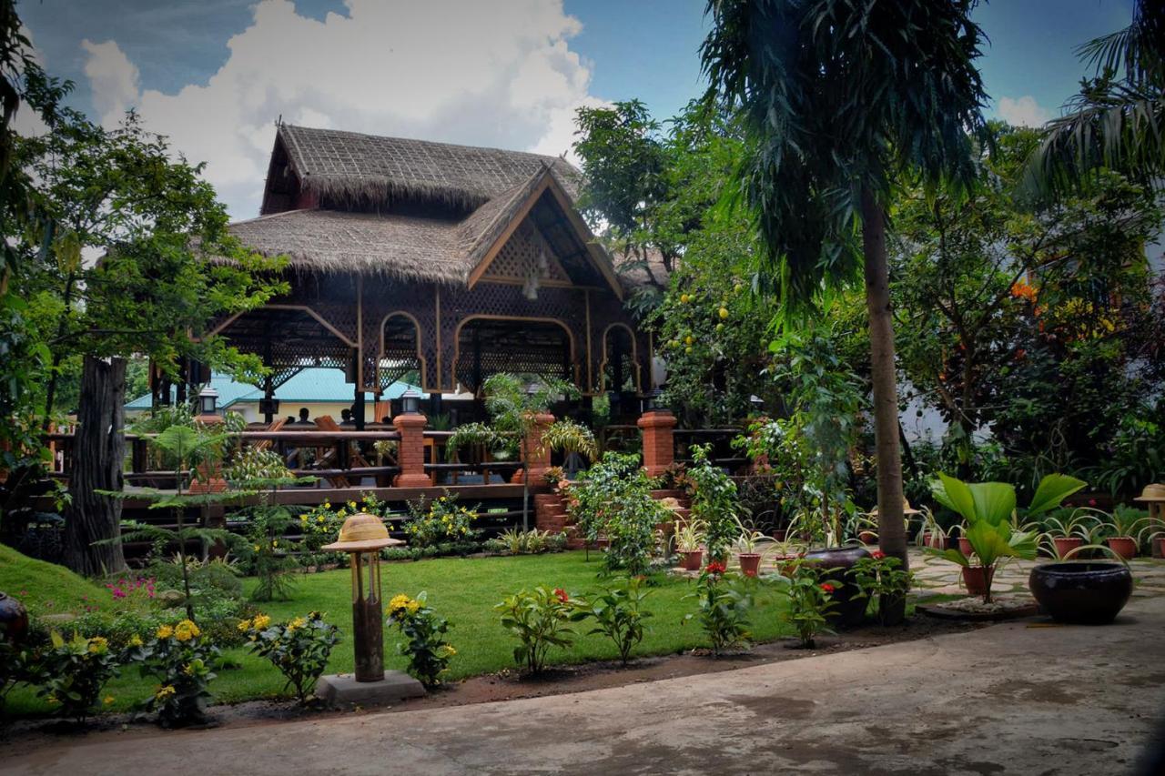 Tai House Resort Hsipaw Buitenkant foto